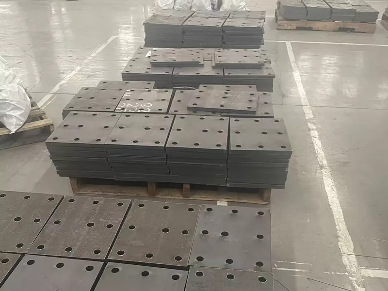 Services de gravure par découpe laser sur métal